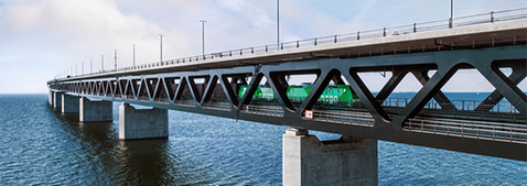 train-over-Oresunds bridge